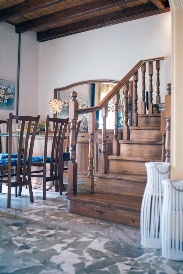 Apartment Victoria Corfu *